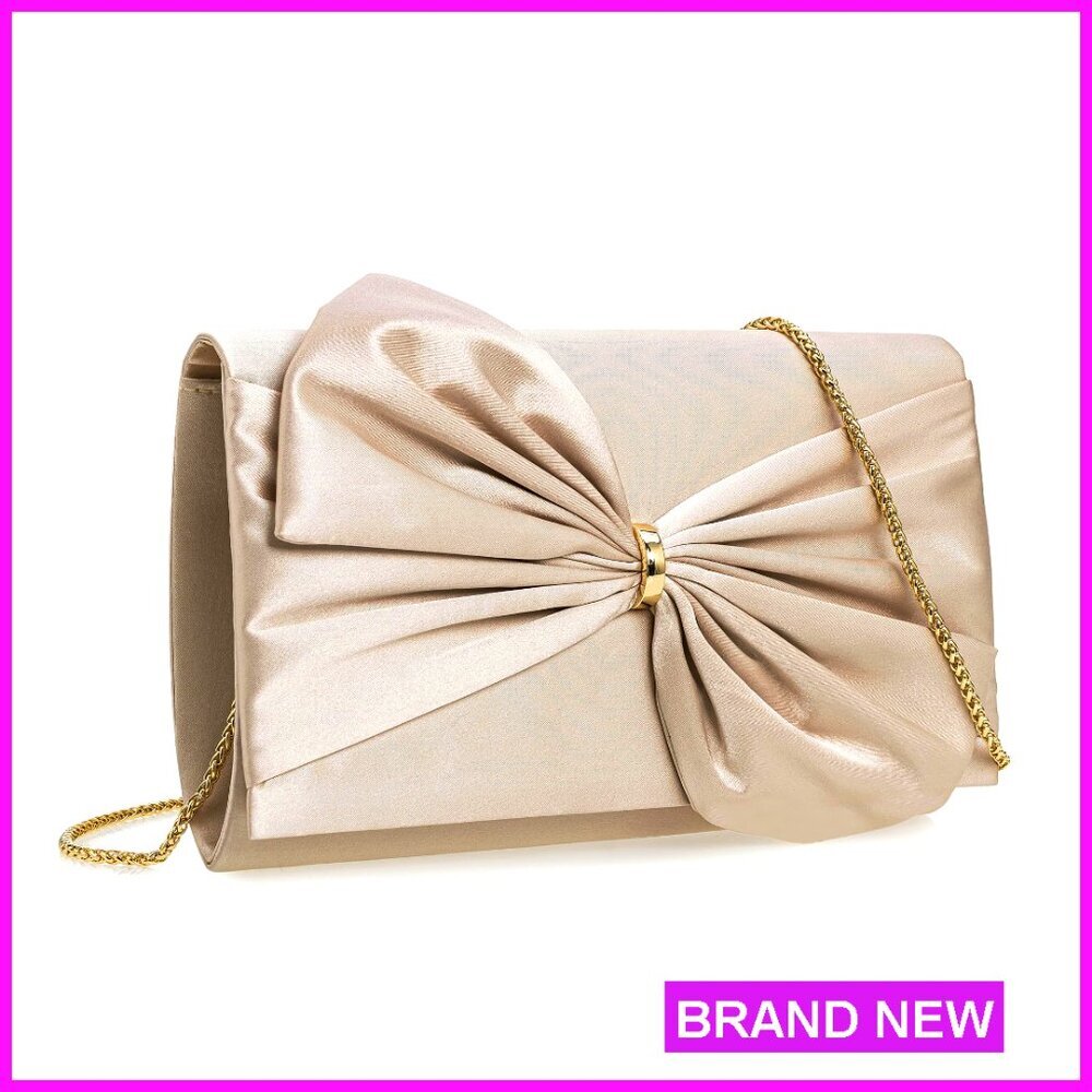 Bow-Accent Satin Wristlet Clutch in Champagne